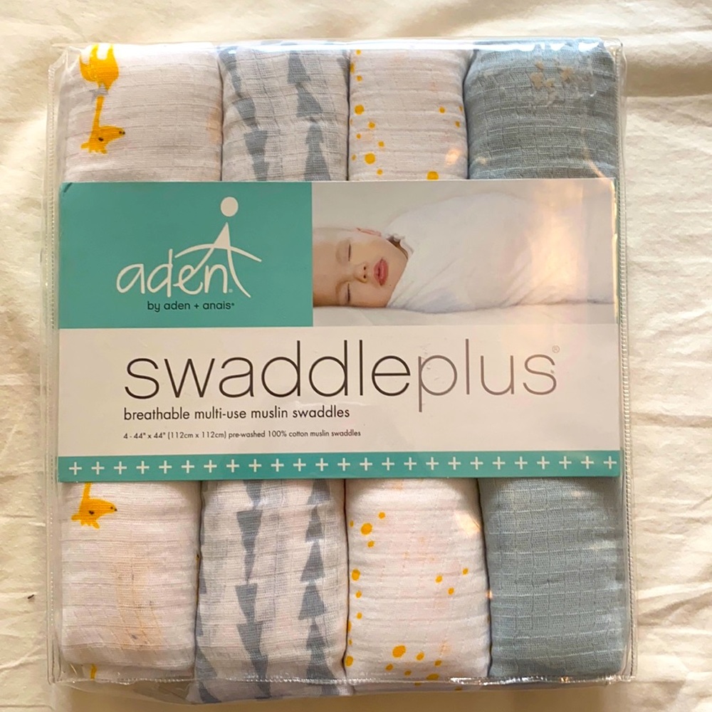 Aden+Anais swaddle plus muslin swaddles